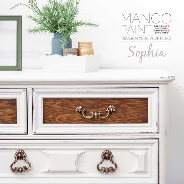 Sophia Long Dresser Close Up